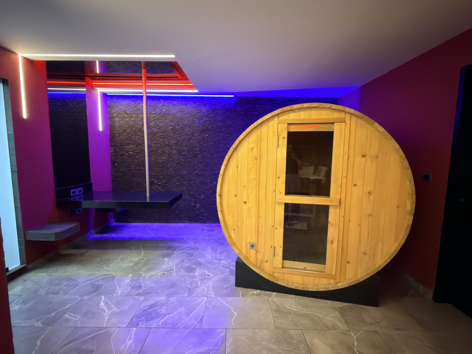 Detalle de la habitación con sauna, Red Garden Hotel CDMX